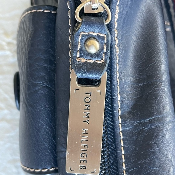 Tommy Hilfiger Dark Blue Shoulder Bag - Picture 7 of 9